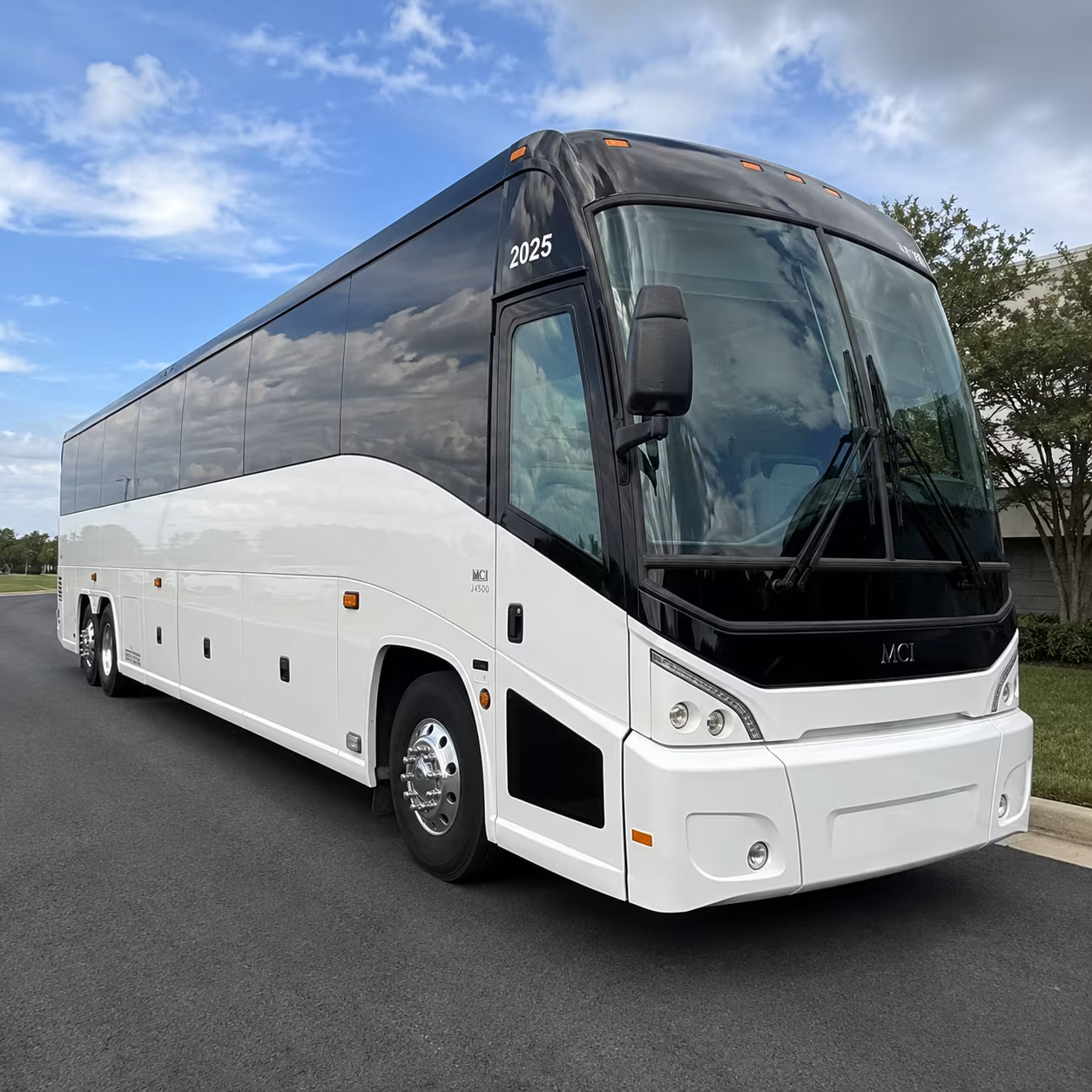 airport shuttle buses to and from billings logan international